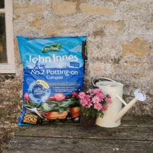John Innes No.2 Potting-on Compost lifestyle