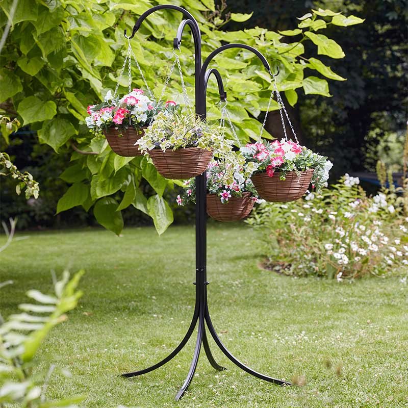 Titan 4-Way Garden Hanger