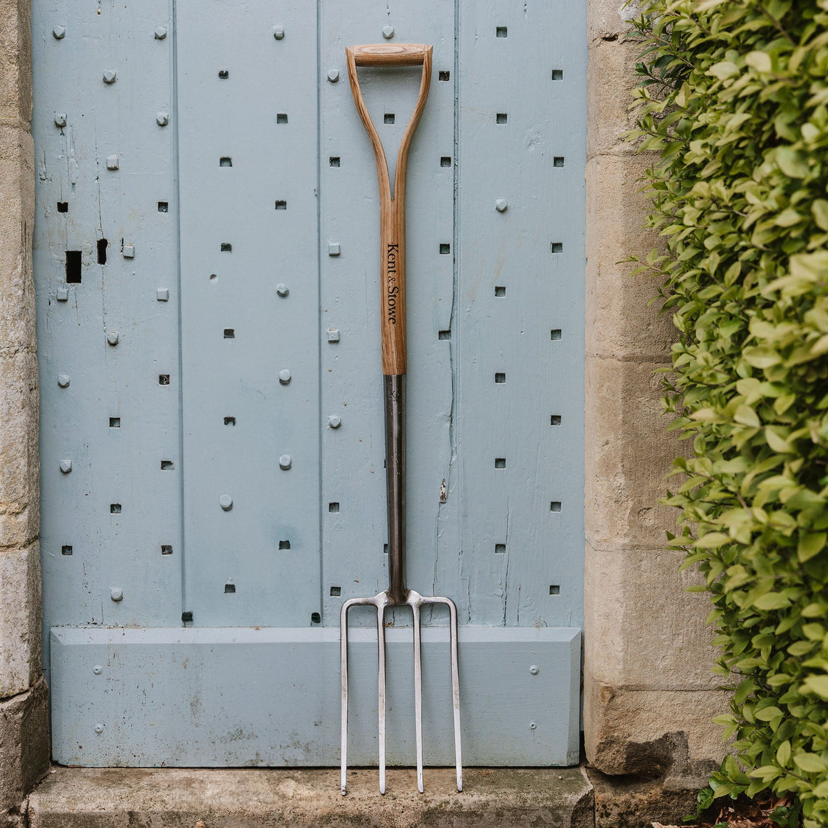 Kent & Stowe Stainless Steel Digging Fork tine detail