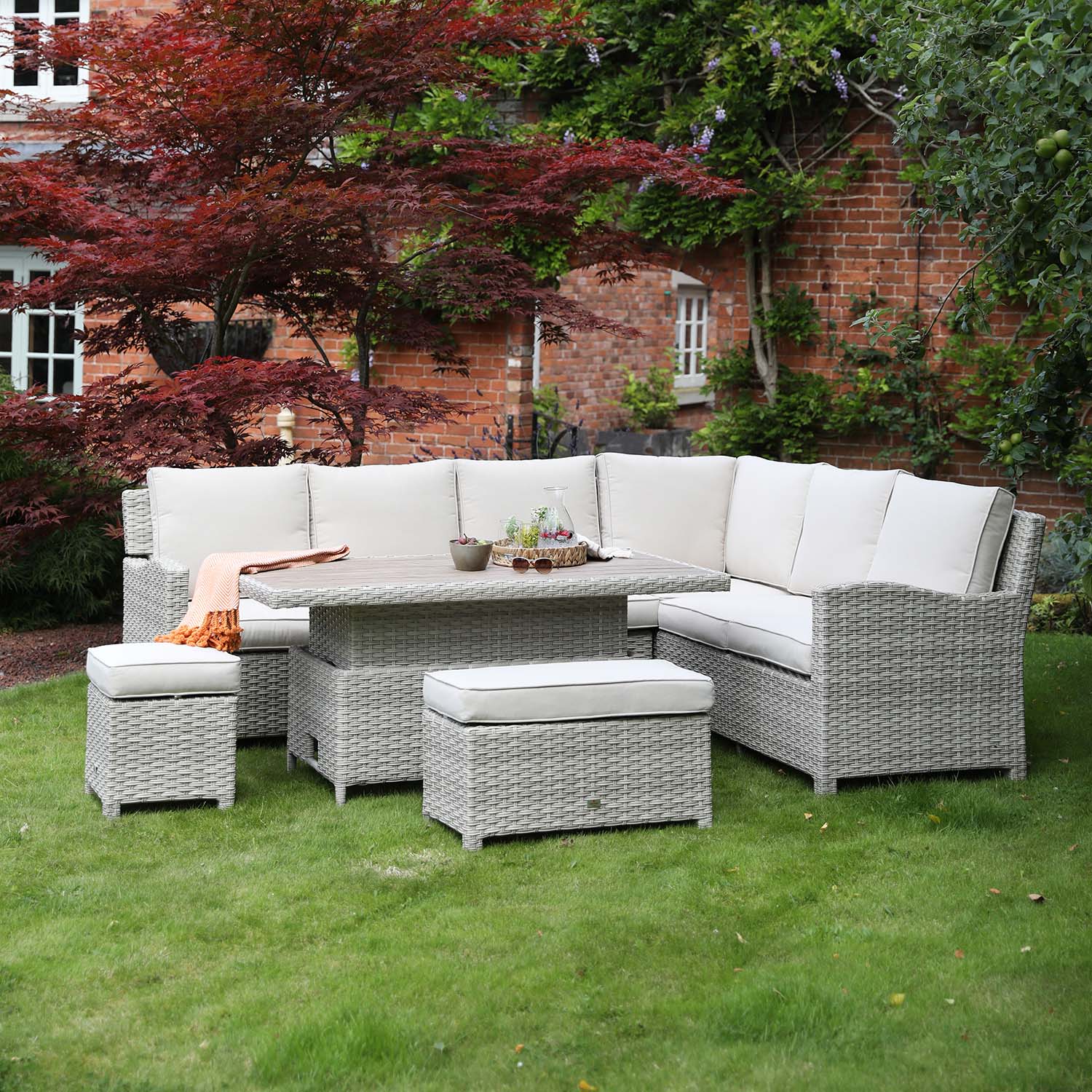 Hemsby Outdoor Lounge & Dining