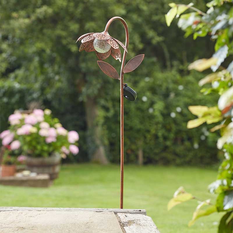 Damasque Solar Bloom Stake Light