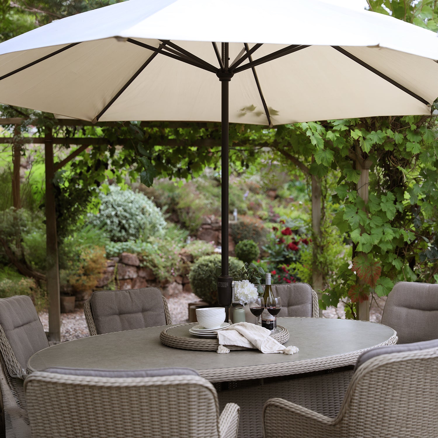 Cassano 8 Seat Oval Dining Set with Parasol and Lazy Susan