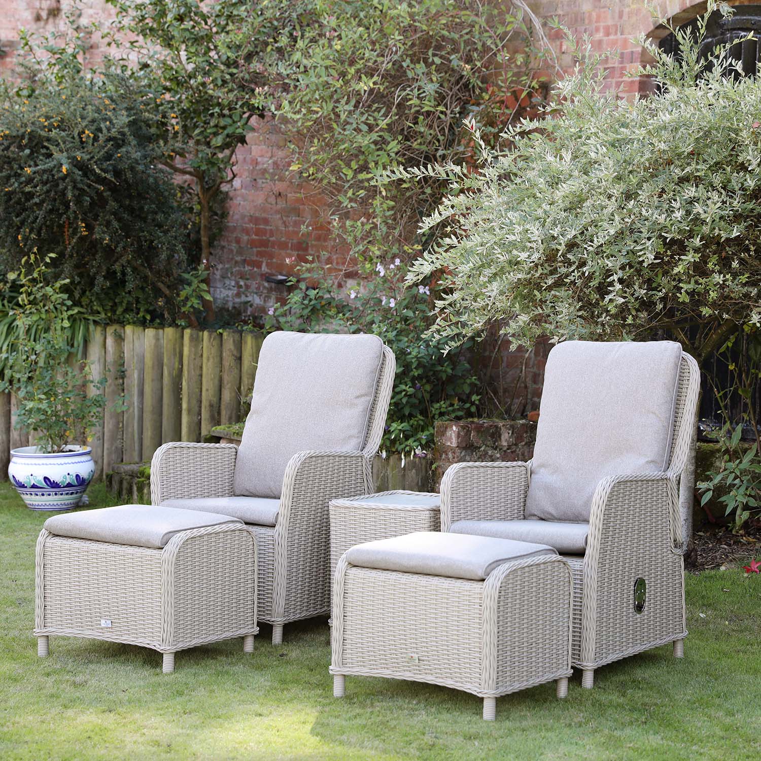 Cassano Dual Recliner Set with Footrests