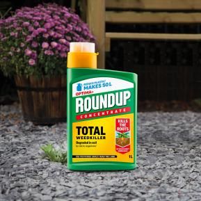 Roundup Optima+ Concentrate in use